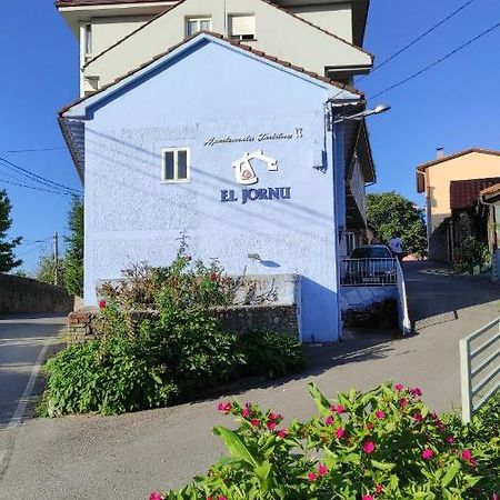 Apartamentos El Jornu Llanes Exteriör bild