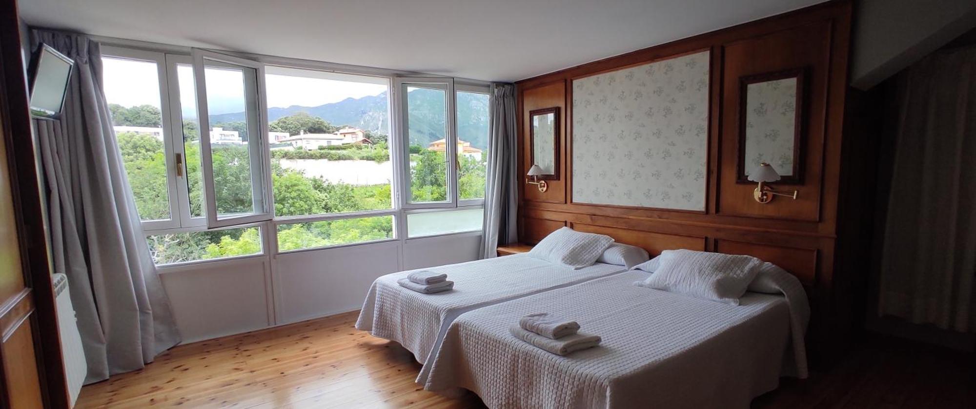 Apartamentos El Jornu Llanes Exteriör bild