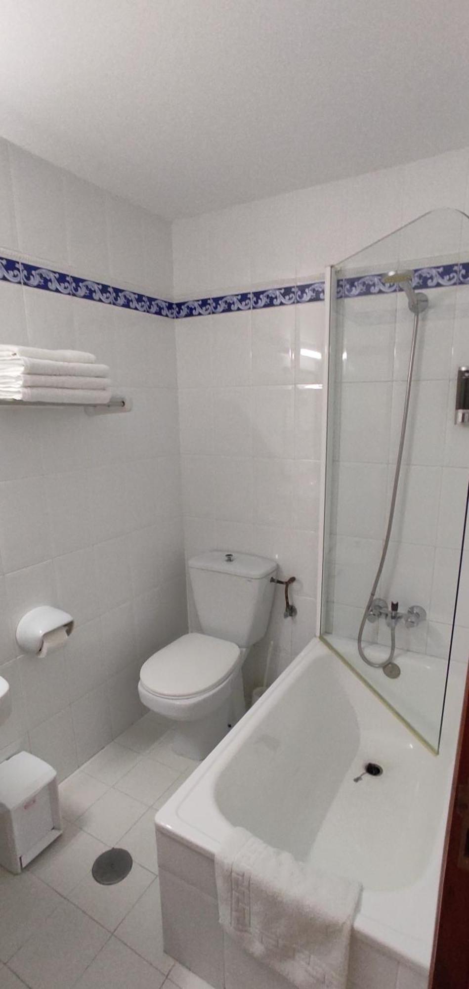 Apartamentos El Jornu Llanes Exteriör bild
